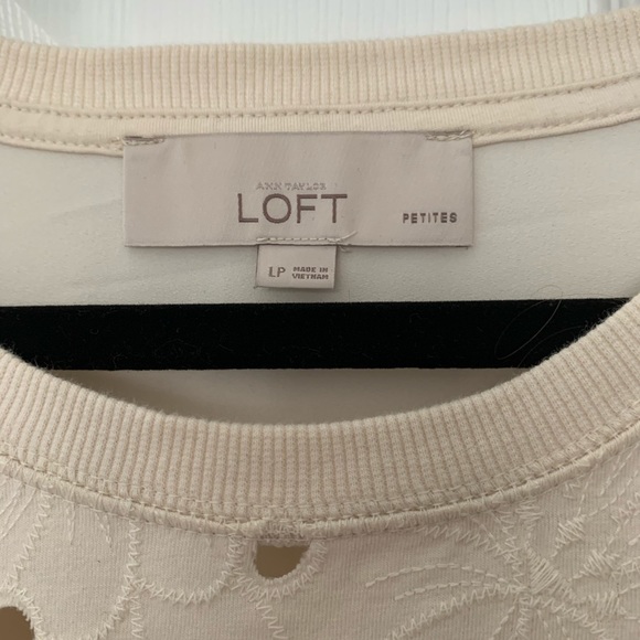 Loft top - Picture 3 of 4